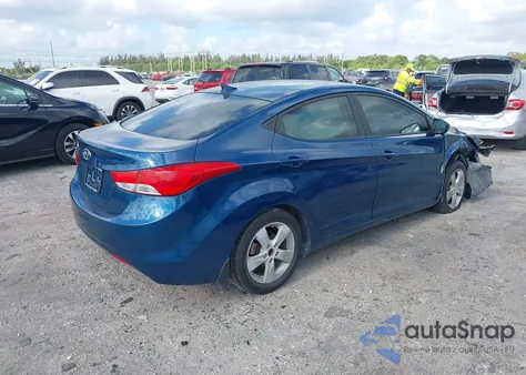 2013 Hyundai Elantra Gls z USA, uszkodzony, nr VIN KMHDH4AE0DU962160